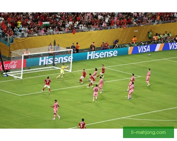 从世俱杯赛场看现代足球阵型演变与战术趋势发展研究方向探讨前沿